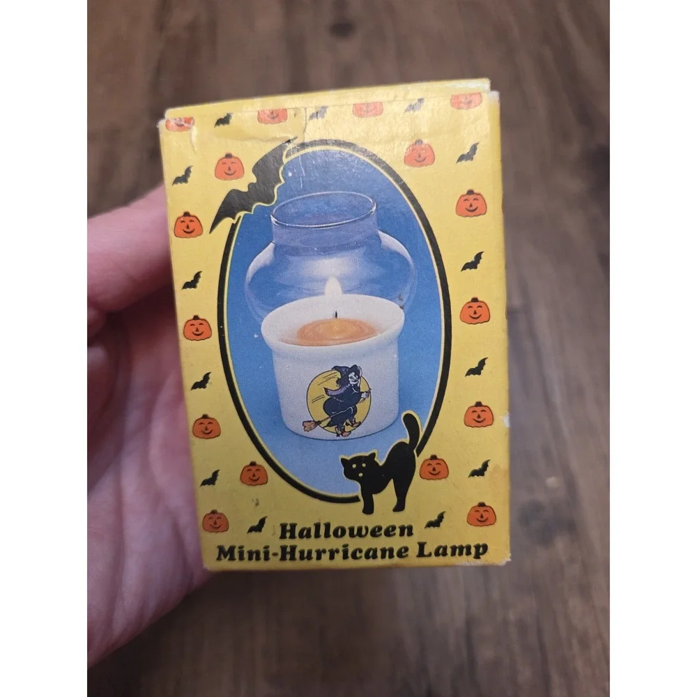 Vintage Halloween‎ Mini Hurricane Lamp